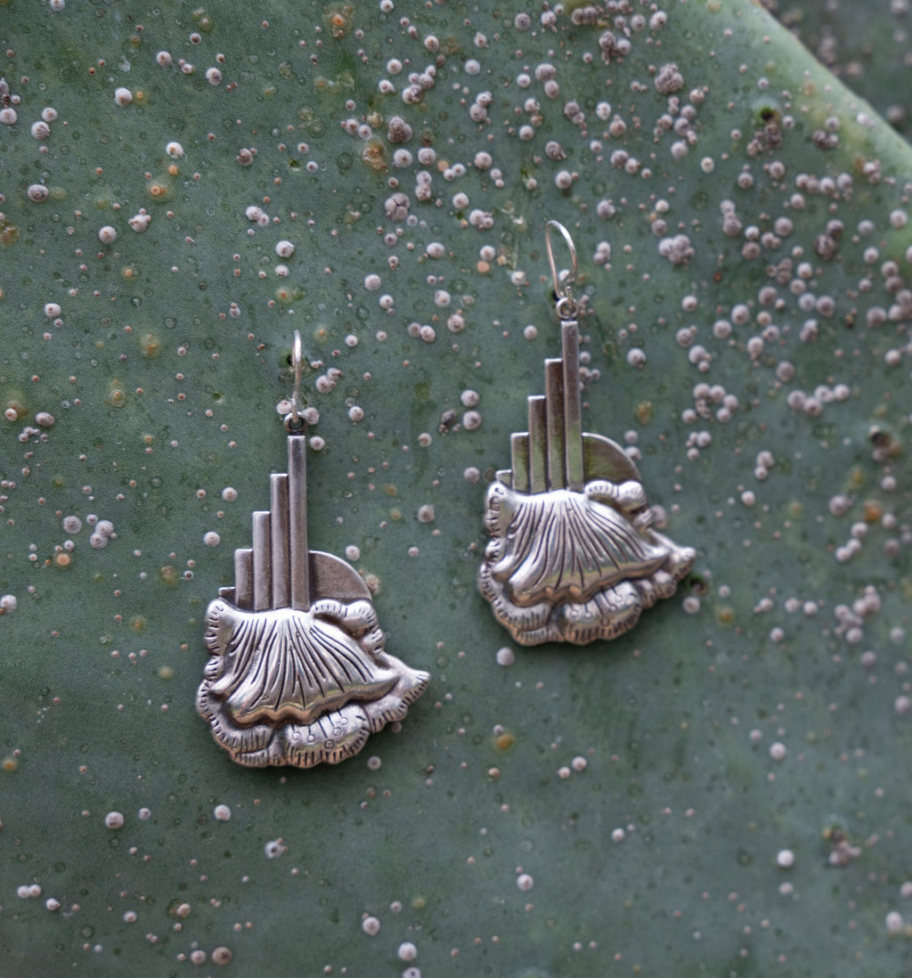 Light Maven Dangle Earrings