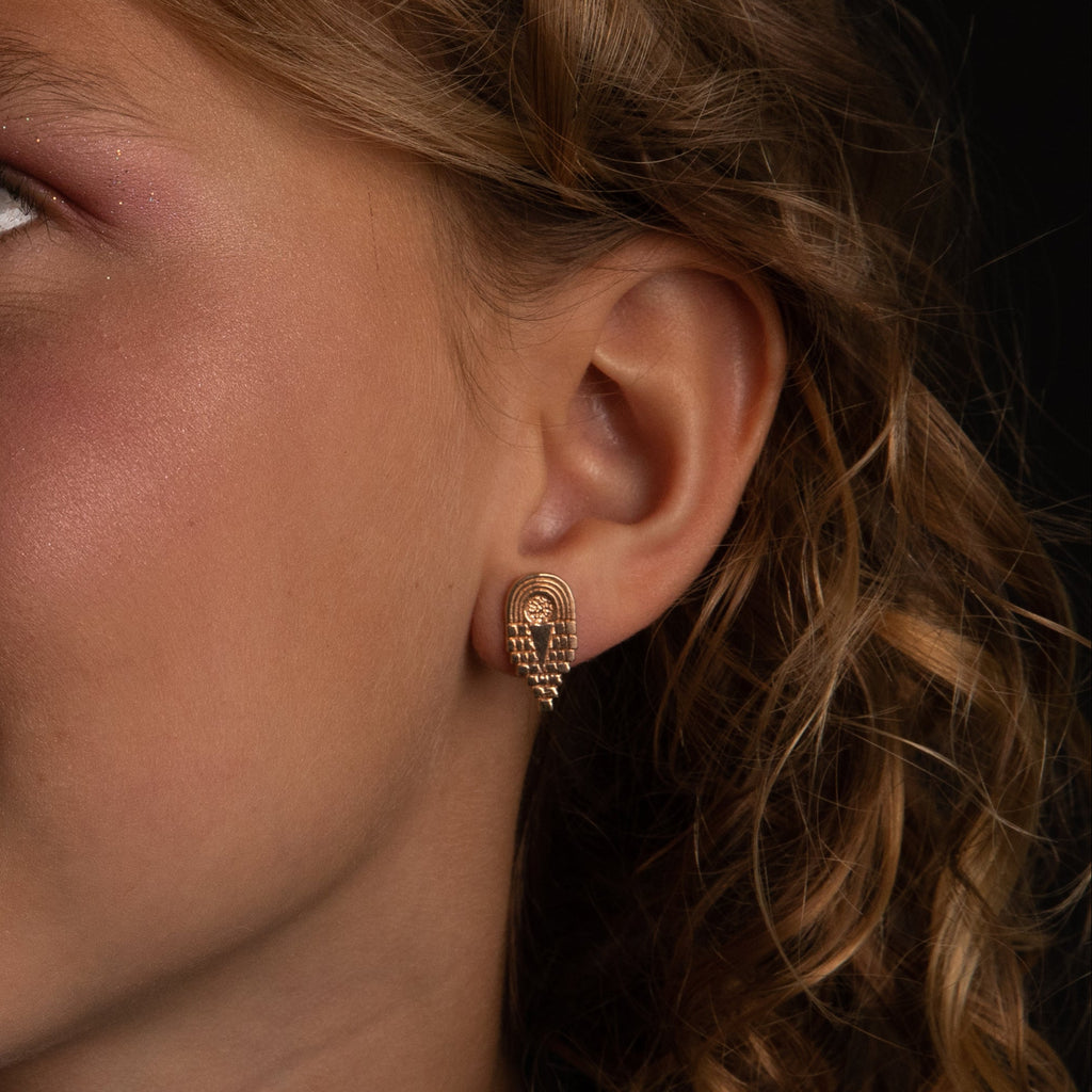 Infinite Empress Studs