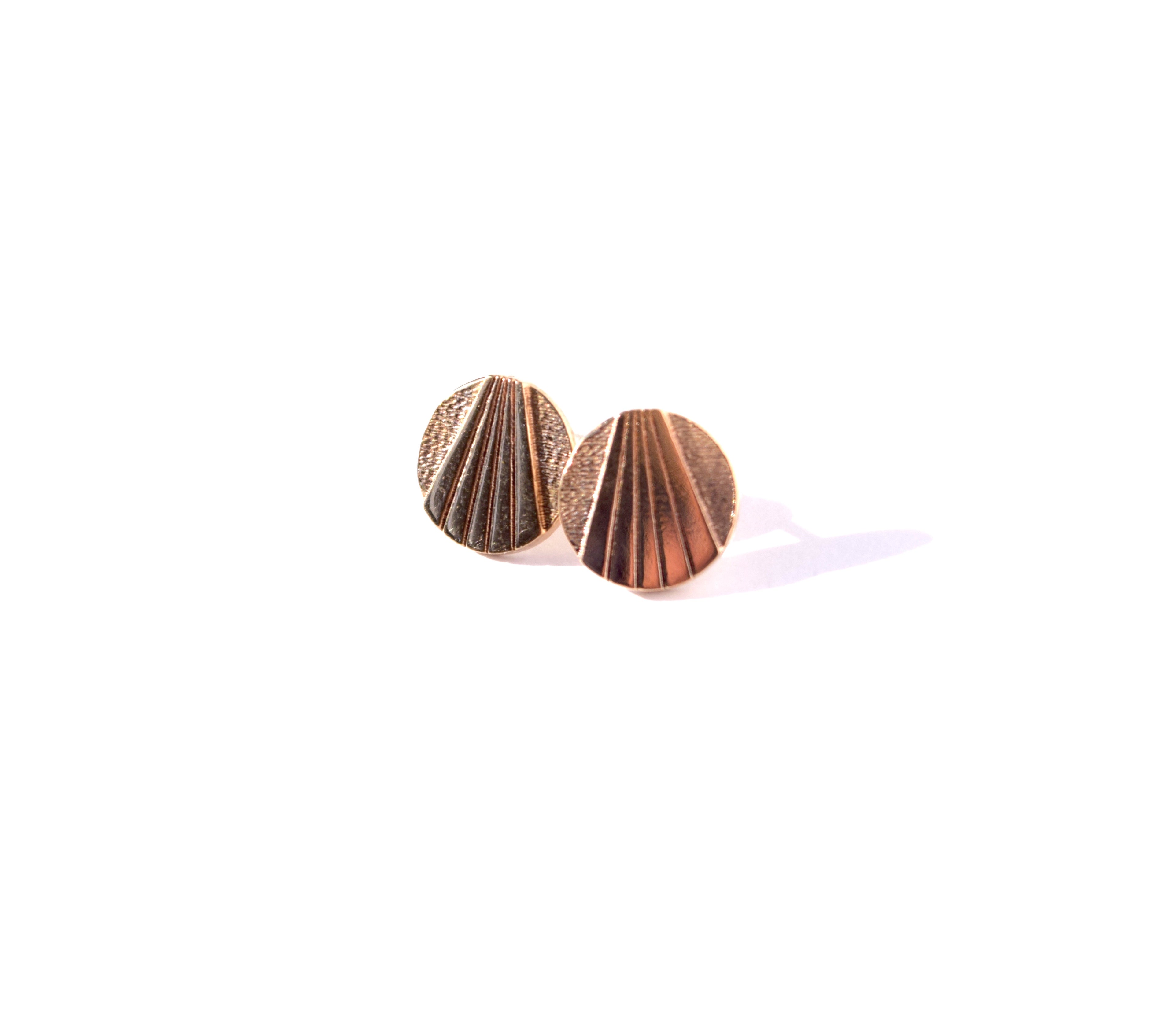 Luminate Studs